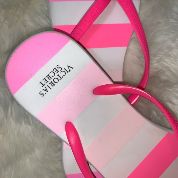 Women’s pink and white striped flip flops - Picture 3 of 3